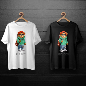 طرح لایه باز خرس تدی با هودی سبز و گیتار قهوه ای برای چاپ روی انواع تیشرت